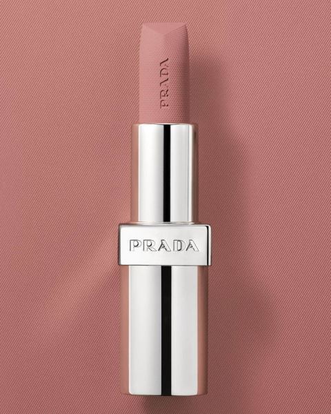 Новинки для губ от Prada Beauty, Bobbi Brown, Hermès и Celine